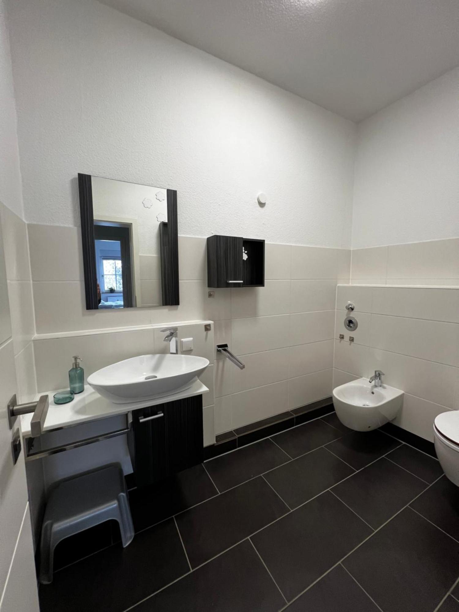 Marlei 6 Apartment Mit 3 Schlafzimmern, Gemuetlichen Wohnbereich, Mit 2 Wcs Markranstädt Exteriör bild